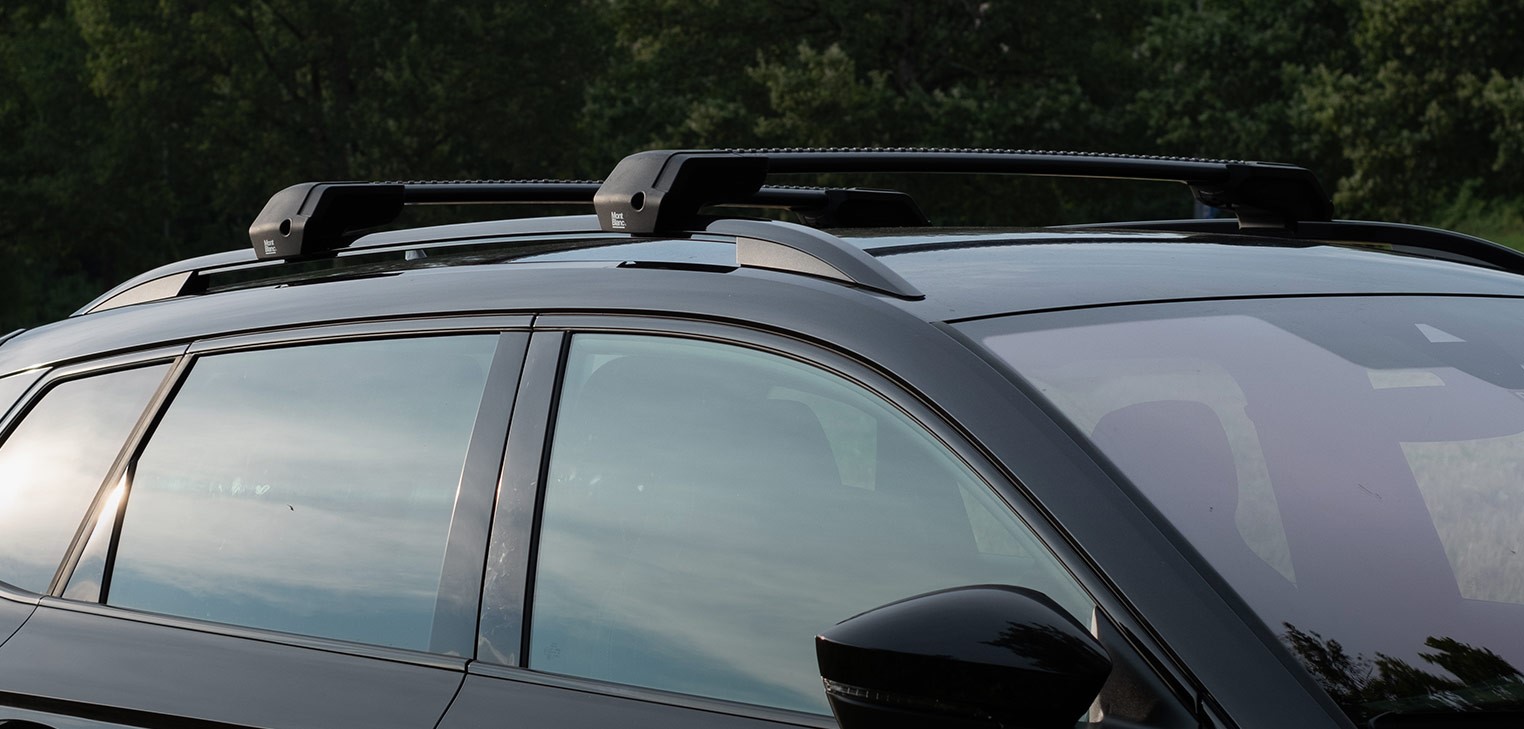 Příčníky Mont Blanc Ford Kuga 2020-2026 integrované podélníky, Xplore black