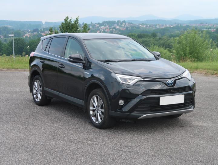 Střešní nosiče příčníky Thule Toyota RAV 4 2013-2018 holá střecha, SquareBar